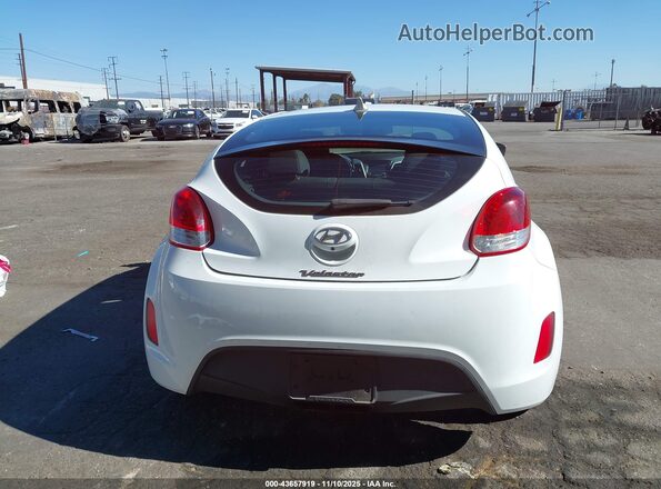 KMHTC6AD5HU309889 2017 HYUNDAI VELOSTER Белый 