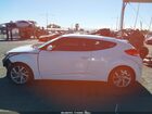 2017 Hyundai Veloster   Белый vin: KMHTC6AD5HU309889