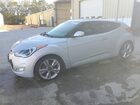 2017 Hyundai Veloster Silver vin: KMHTC6AD6HU315619