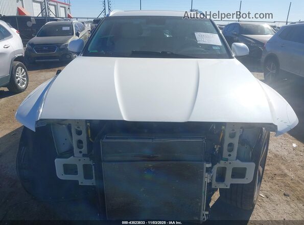 KMUHBDSB6NU078038 2022 GENESIS GV80 White უკანა სალონის ხედი
