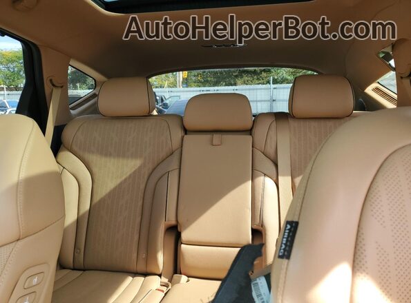 KMUHCESC2NU077948 2022 GENESIS GV80 Gray Rear seats view