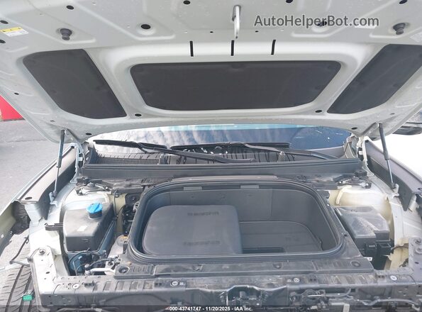 KNDAEFS53R6027916 2024 KIA EV9 Серый Вид сзади