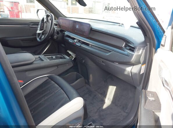 KNDAEFS57R6050566 2024 KIA EV9 Black Vista interior delantera