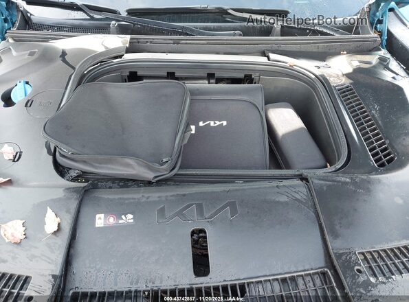 KNDAEFS57R6050566 2024 KIA EV9 Black Vista trasera
