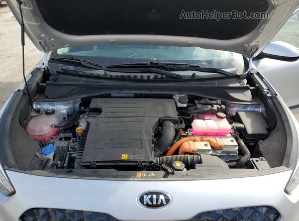 KNDCB3LC1M5471372 2021 KIA NIRO Серебряный Вид подкапотного пространства