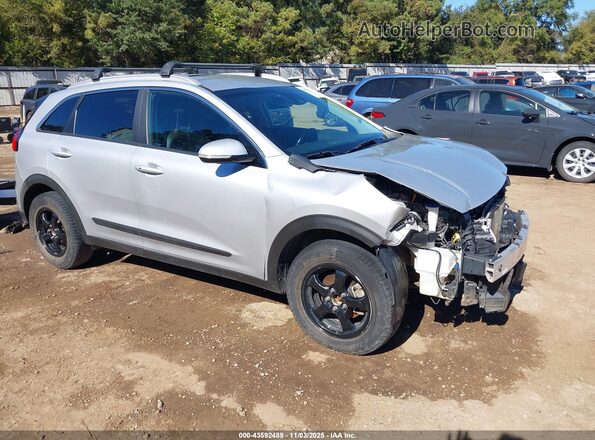 KNDCC3LD2J5203318 2018 KIA NIRO PLUG-IN HYBRID Silver Przód prawy