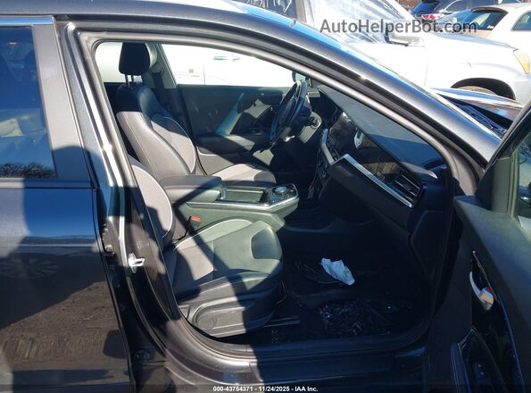 KNDCC3LG5N5153868 2022 KIA NIRO EV Gray Widok wnętrza z przodu