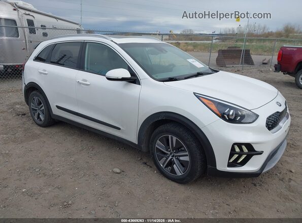 KNDCE3LC1M5482282 2021 KIA NIRO Белый Передняя правая четверть