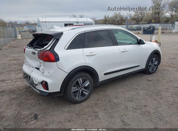 KNDCE3LC1M5482282 2021 KIA NIRO Белый Задняя правая четверть