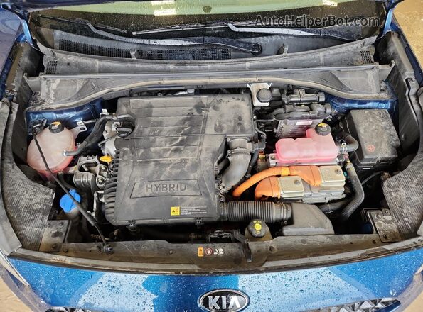 KNDCE3LC3M5466035 2021 KIA NIRO Blue Widok wnętrza z tyłu