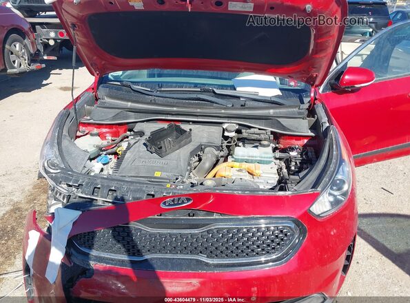KNDCE3LCXJ5164320 2018 KIA NIRO Красный Вид сзади