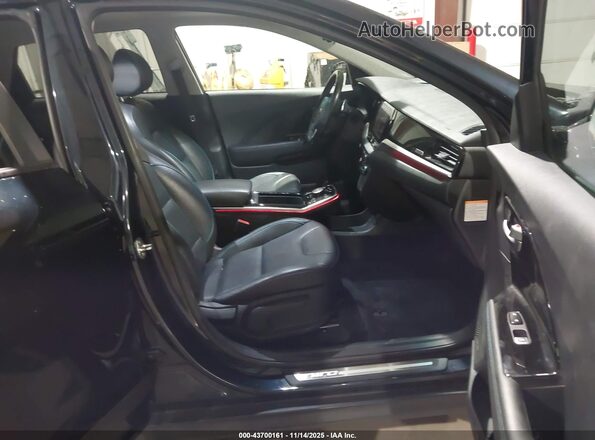 KNDCE3LG2L5074486 2020 KIA NIRO EV Dark Blue Вид салона спереди