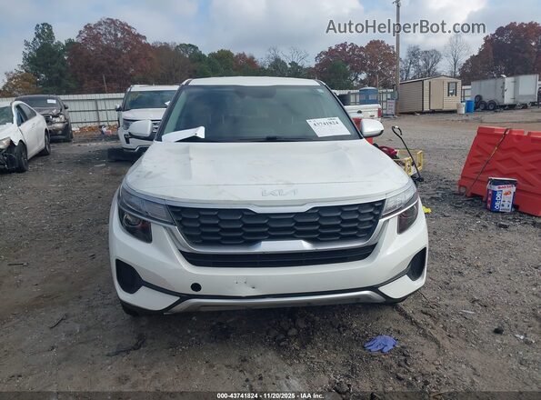 KNDEPCAA5P7371716 2023 KIA SELTOS Белый Вид панели приборов