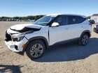 2025 Kia Seltos Lx White vin: KNDEPCAA7S7729519
