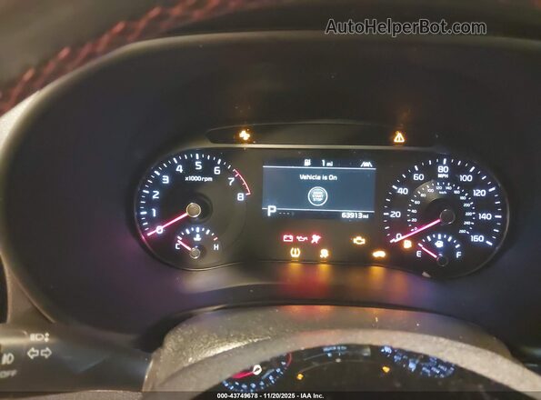 KNDJ53AF6N7186717 2022 KIA SOUL Red Vista de los asientos traseros