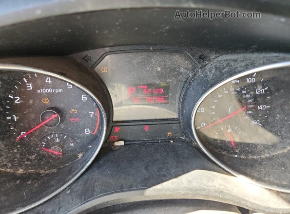 KNDMA5C17G6186689 2016 KIA SEDONA Белый Вид щитка приборов
