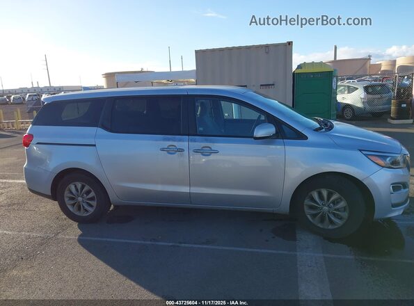 KNDMB5C10K6553700 2019 KIA SEDONA Бежевый Вид щитка приборов