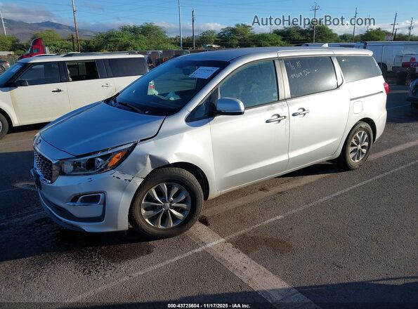 KNDMB5C10K6553700 2019 KIA SEDONA Бежевый Передняя левая четверть