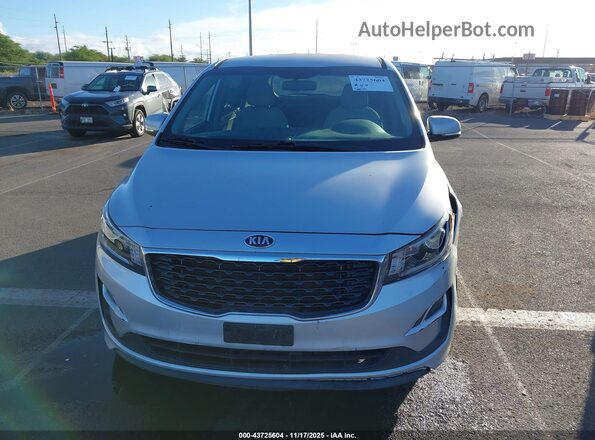 KNDMB5C10K6553700 2019 KIA SEDONA Бежевый Вид панели приборов