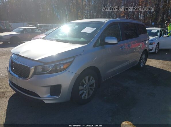 KNDMB5C17G6179738 2016 KIA SEDONA Silver წინა მარცხენა ხედი სამი მეოთხედიდან