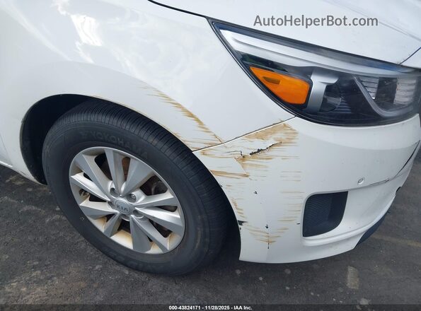 KNDMB5C18J6359981 2018 KIA SEDONA White Widok z przodu