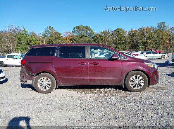 KNDMB5C1XJ6410025 2018 KIA SEDONA Бордовый Вид задней части салона