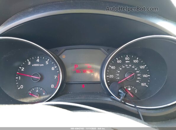 KNDMB5C1XJ6410025 2018 KIA SEDONA Бордовый Вид задних сидений