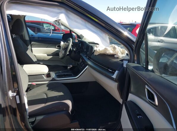 KNDNB4H34P6300153 2023 KIA CARNIVAL MPV Серый Вид салона спереди