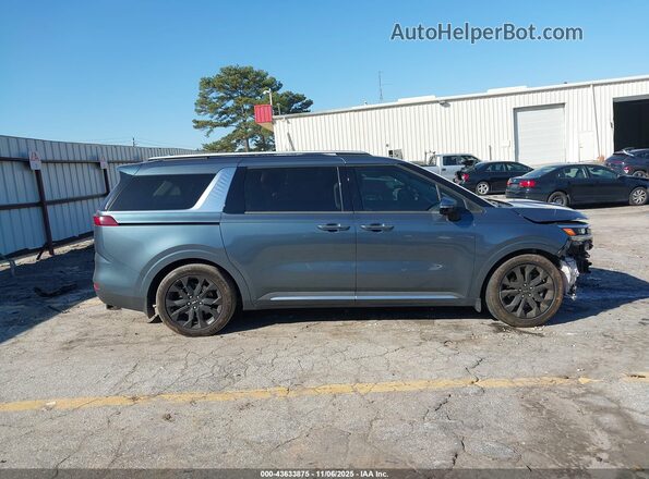KNDNE5H38N6060048 2022 KIA CARNIVAL MPV Серый Вид задней части салона