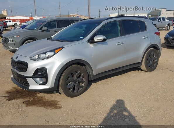 KNDP63AC1N7960045 2022 KIA SPORTAGE Серебряный Передняя левая четверть