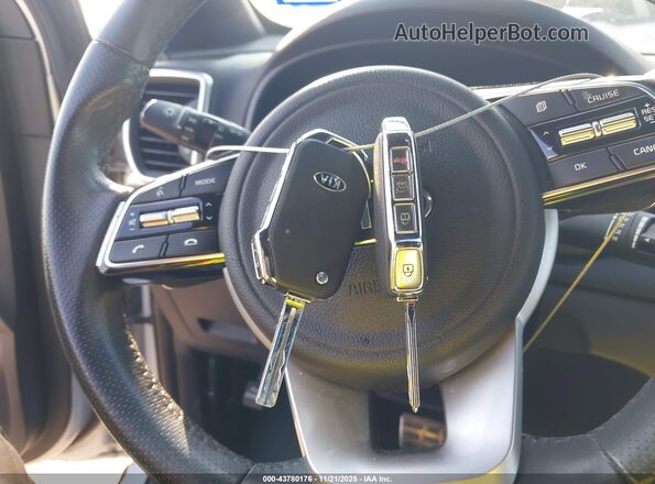 KNDP63AC1N7960045 2022 KIA SPORTAGE Серебряный Вид панели приборов