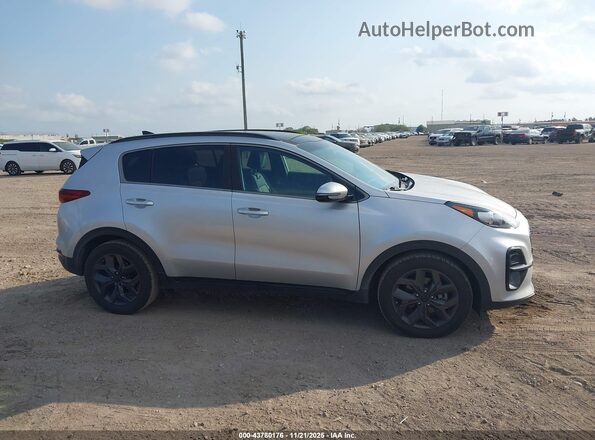 KNDP63AC1N7960045 2022 KIA SPORTAGE Серебряный Вид задней части салона