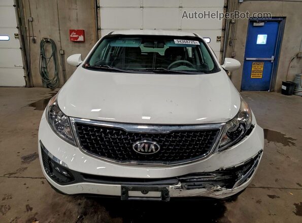 KNDPBCAC8G7868641 2016 KIA SPORTAGE White Widok z przodu