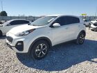2022 Kia Sportage Lx White vin: KNDPMCAC3N7947464