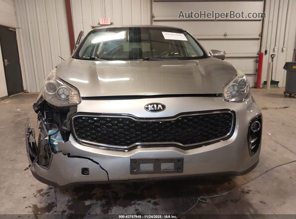 KNDPMCAC6K7579096 2019 KIA SPORTAGE Gray Vista interior trasera