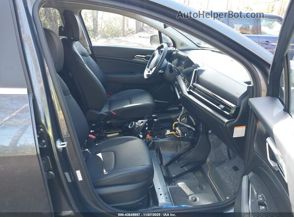 KNDPVCAG3P7069120 2023 KIA SPORTAGE HYBRID Gray Widok wnętrza z przodu