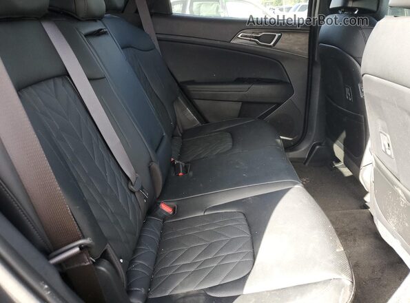 KNDPYDDH0S7273965 2025 KIA SPORTAGE Угольный Вид задней части салона