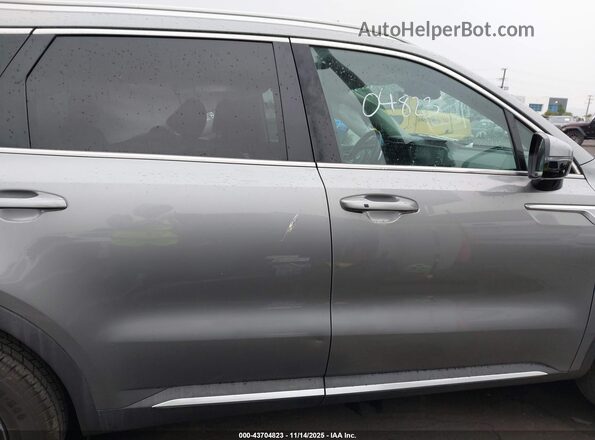 KNDRG4LG3M5055151 2021 KIA SORENTO HYBRID Серебряный Вид задней части салона