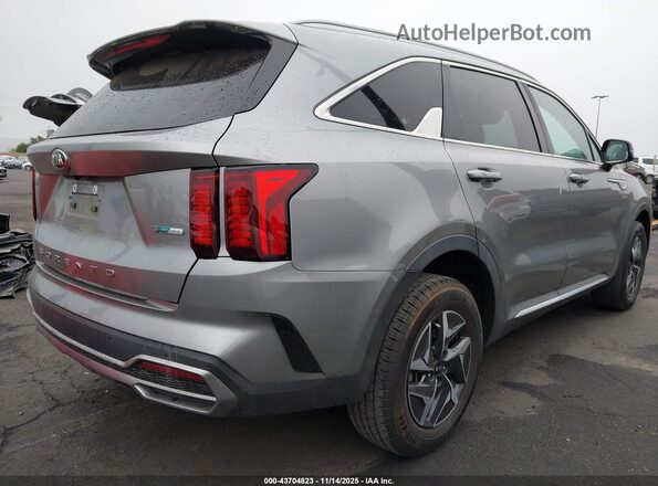 KNDRG4LG3M5055151 2021 KIA SORENTO HYBRID Серебряный Задняя правая четверть
