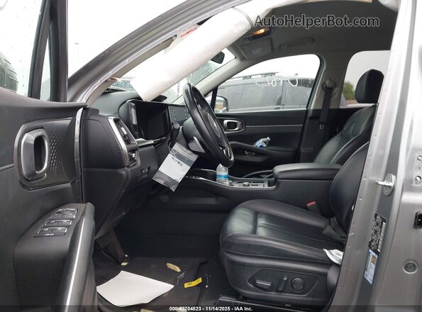 KNDRG4LG3M5055151 2021 KIA SORENTO HYBRID Серебряный Вид салона спереди