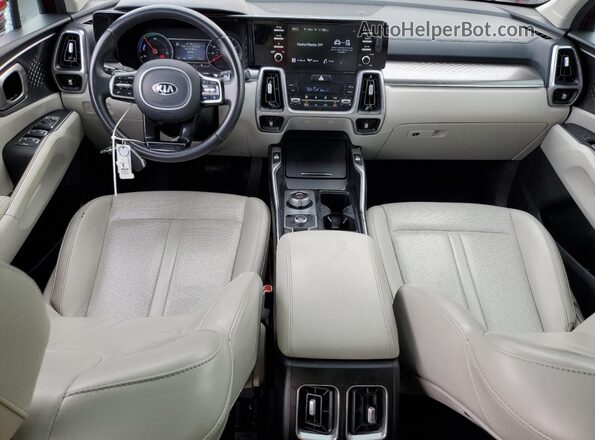 KNDRH4LG2M5033056 2021 KIA SORENTO Красный Вид панели приборов