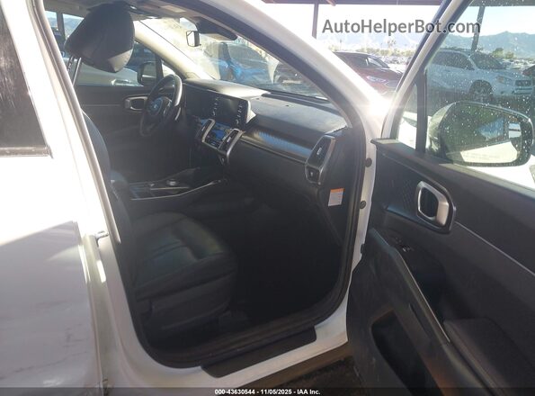 KNDRH4LG2M5035468 2021 KIA SORENTO HYBRID Белый Вид салона спереди