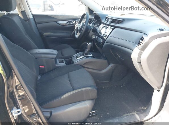 KNMAT2MV7HP573199 2017 NISSAN ROGUE Black წინა სალონის ხედი