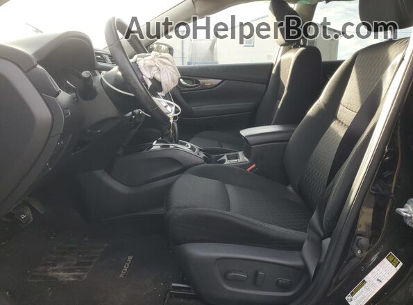 KNMAT2MV7JP601721 2018 NISSAN ROGUE Black Вид салону спереду