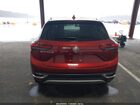 2022 Buick Envision Fwd Preferred Red vin: LRBAZLR43ND016788