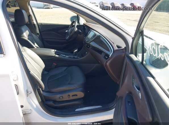 LRBFXBSA5HD200060 2017 BUICK ENVISION White Vista interior delantera