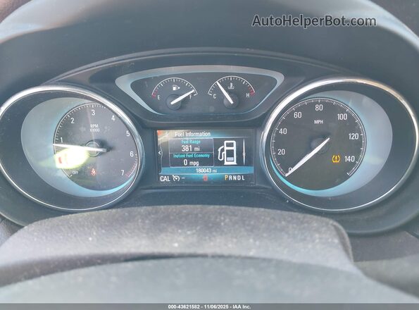 LRBFXBSA5HD200060 2017 BUICK ENVISION White Vista de los asientos traseros