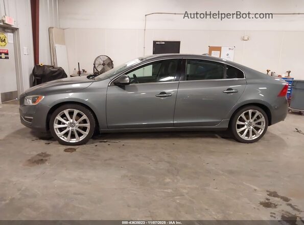 LYV402HM2HB144040 2017 VOLVO S60 INSCRIPTION Серый Панорамный вид салона 360°
