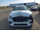 2019 Volvo Xc60 Hybrid T8 R-design Белый vin: LYVBR0DM9KB187935