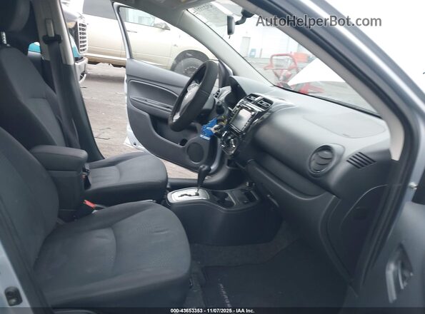 ML32F3FJ2KHF12121 2019 MITSUBISHI MIRAGE G4 Серебряный Вид салона спереди
